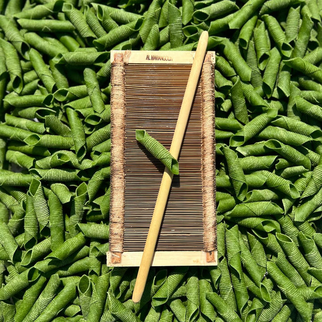 Spinach-garganelli-pasta-handmade-with-pettine