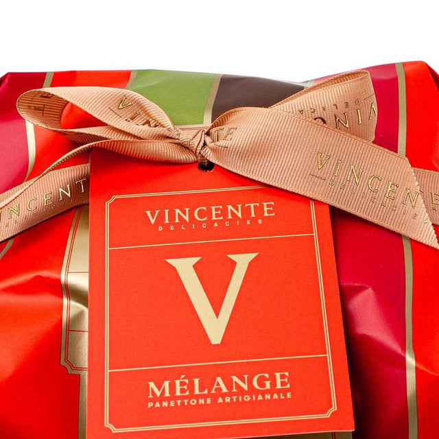 Vincente Melange Zagara Panettone, Covered with 70% Extra Dark Chocolate & Candied Blood Orange 750g