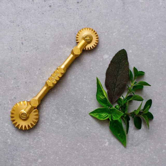 Brass 2 wheel Pasta Cutter Fluted Festooned 