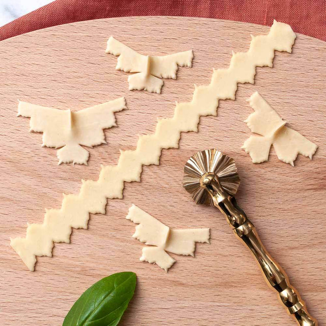 No.100 Sardinian Pasta & Pastry Brass Wheel Cutter