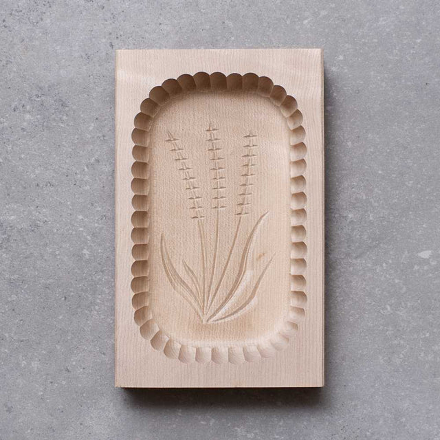 Wooden Scalloped Edge Sage Flower Butter Mould 500g